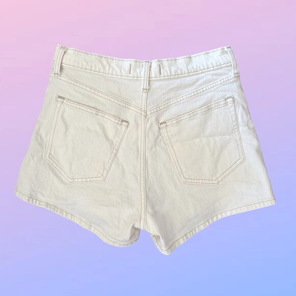 Like New Abercrombie High Rise 90s Relaxed Cutoff Shorts, Cream, Size 27 - Picture 4 of 5